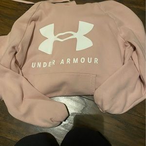 women’s under armour hoodie